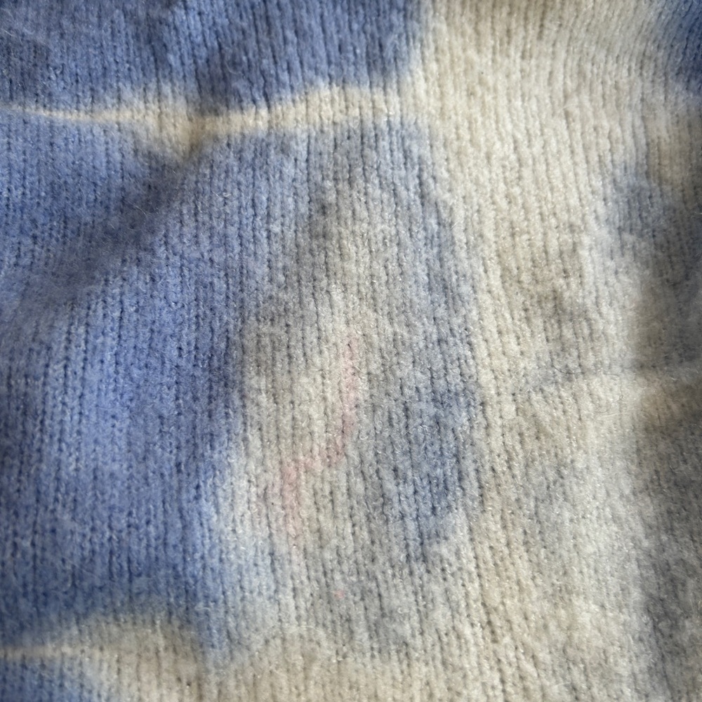 Kendall and Kylie Pacsun Cloud Sweater - Picture 5 of 5